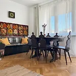 Cozy 10 Minutes To Wawel Castle Cracovia