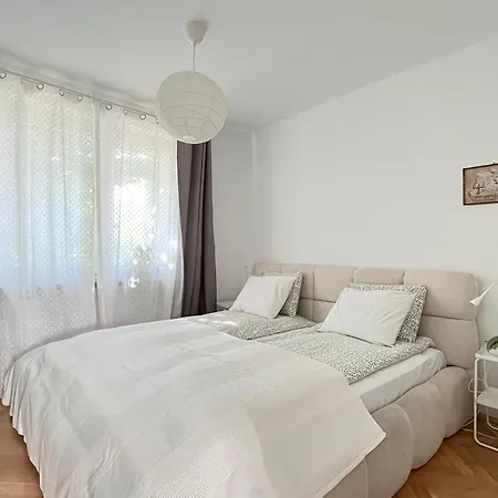 Cozy 10 Minutes To Wawel Castle Appartamento *